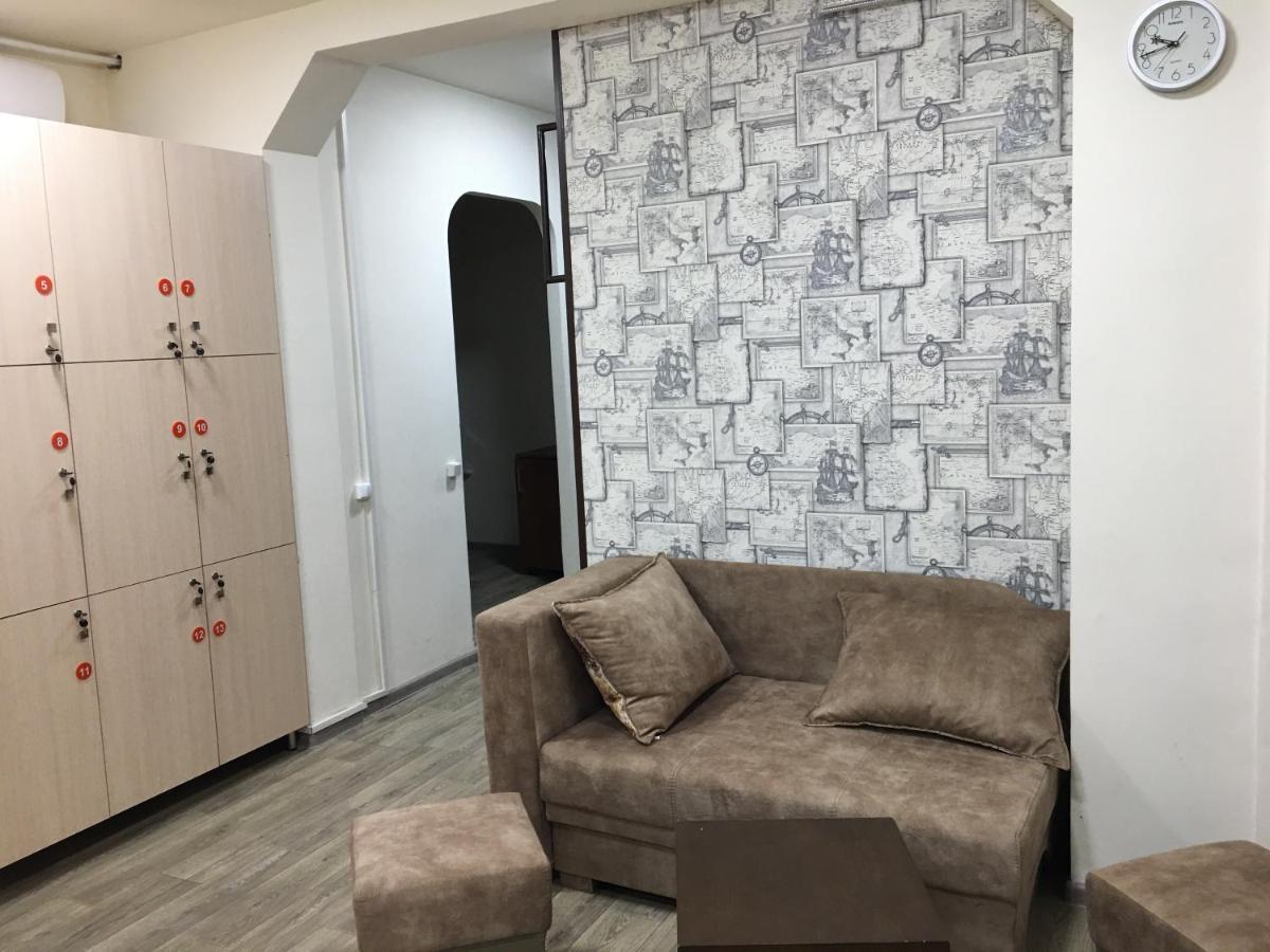 Bonvenon Capsule Hostel Yerevan Exterior foto
