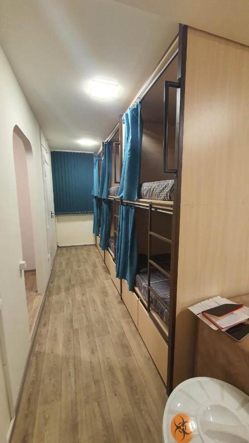 Bonvenon Capsule Hostel Yerevan Exterior foto